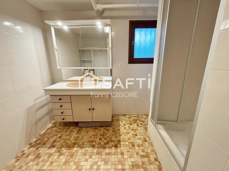 Maison - 164 m² - 7 pièces