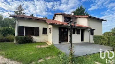 Maison - 147 m² - 6 pièces