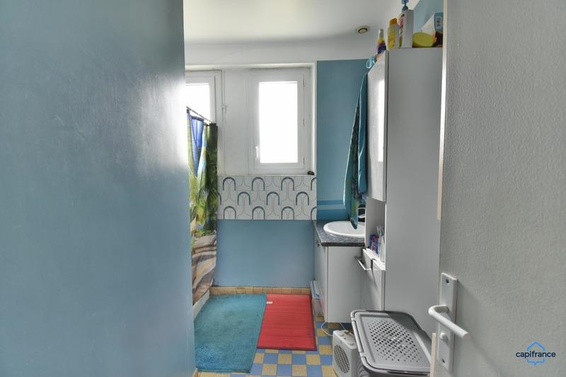 Maison - 84 m² - 4 pièces