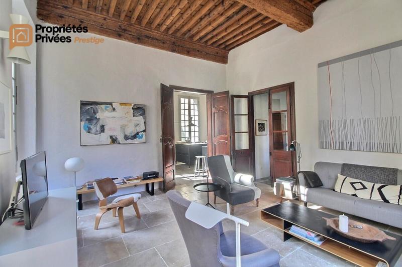 Hôtel particulier - 320 m² - 10 pièces