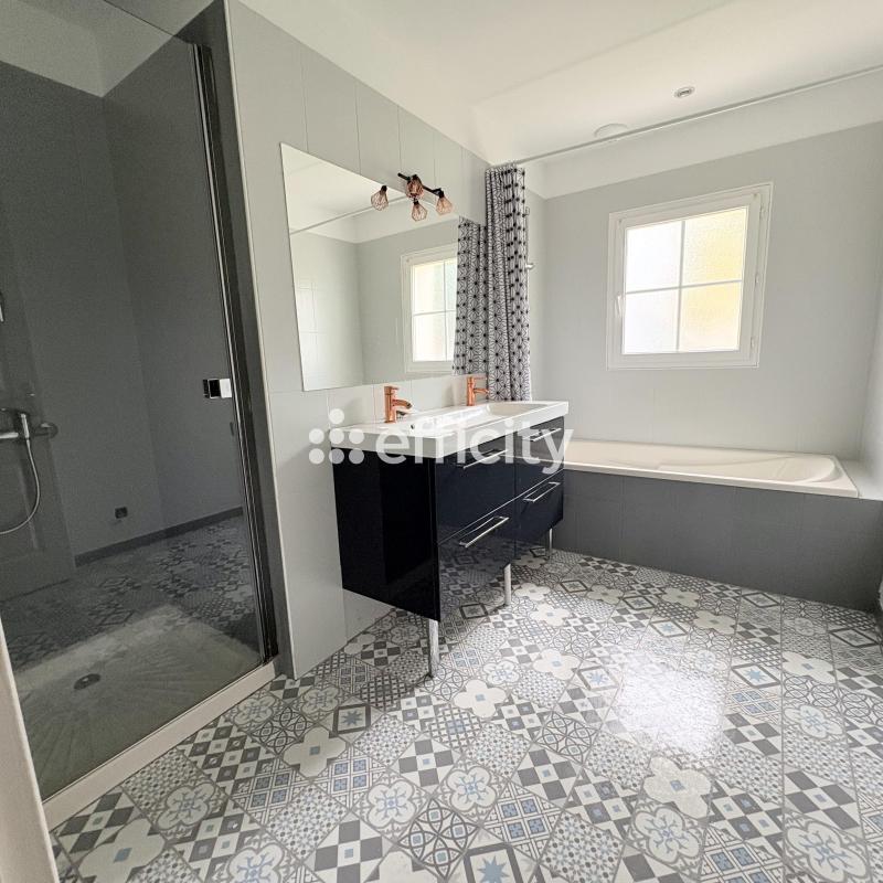 Maison - 91 m² - 4 pièces