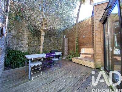 Maison - 122 m² - 5 pièces