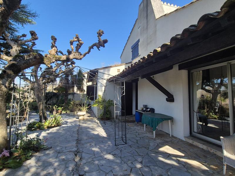 Maison - 195 m² - 5 pièces