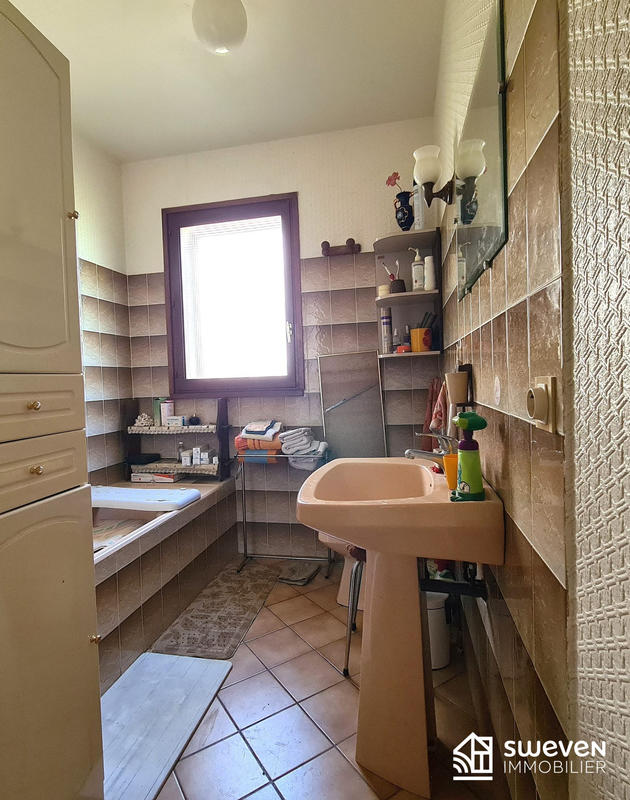 Maison - 117 m² - 4 pièces