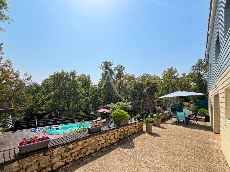 Maison - 103 m² - 4 pièces