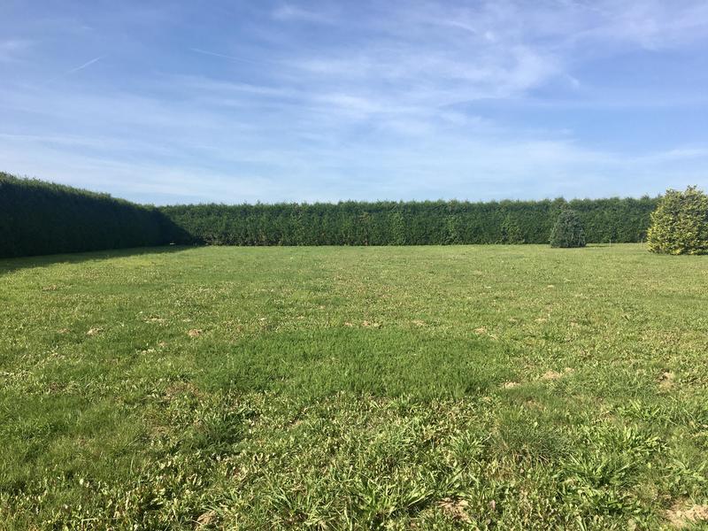 Terrain constructible - 932 m²