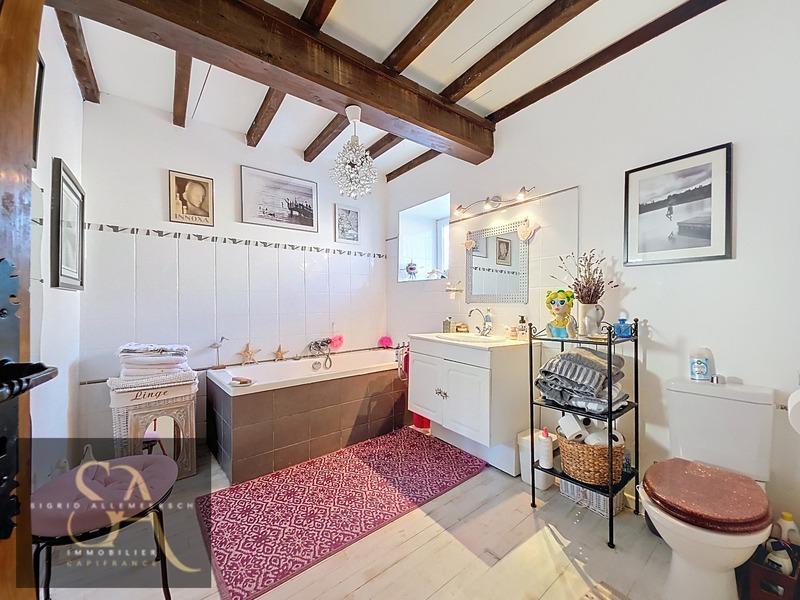 Maison - 162 m² - 5 pièces