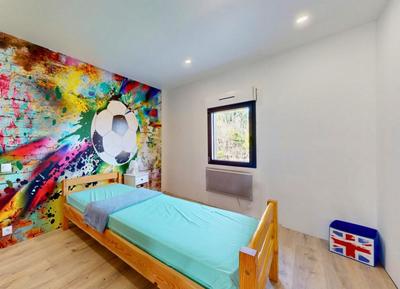 Maison - 140 m² - 5 pièces