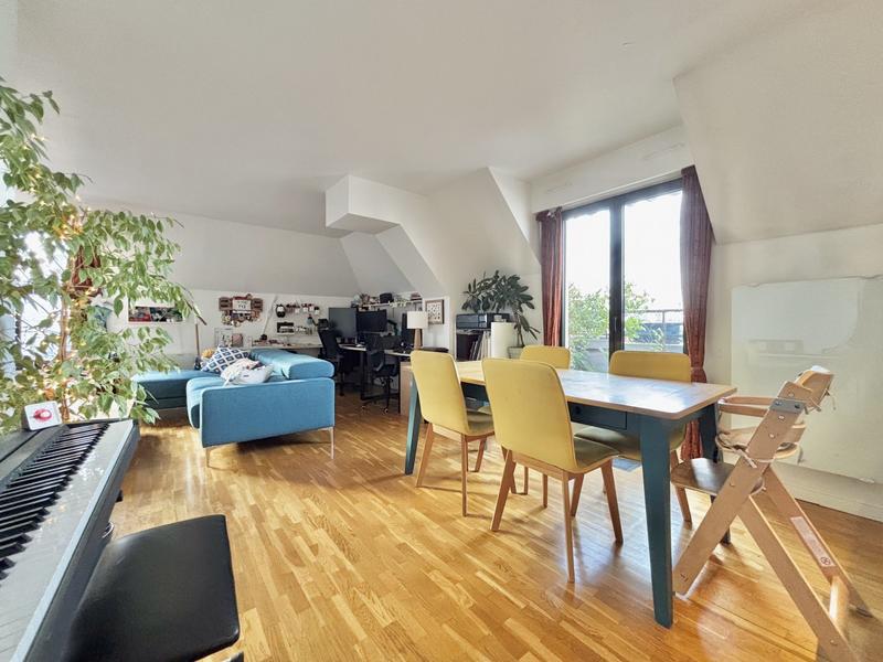 Appartement - 85 m² - 3 pièces