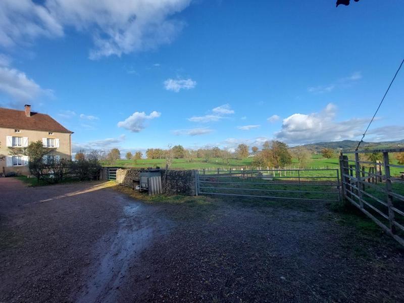 Maison - 143 m² - 5 pièces