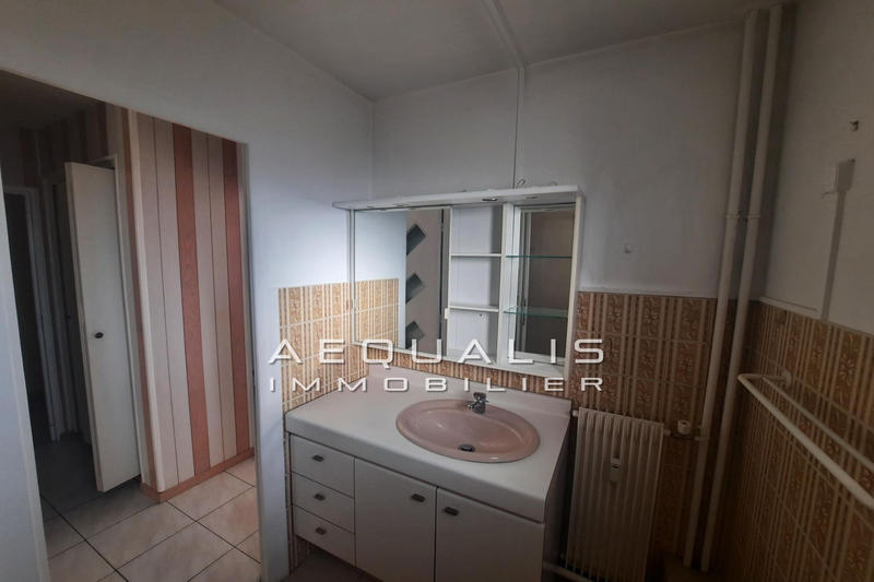 Appartement - 72 m² - 3 pièces