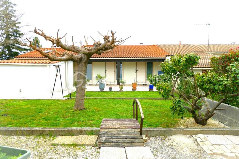 Villa - 100 m² - 6 pièces