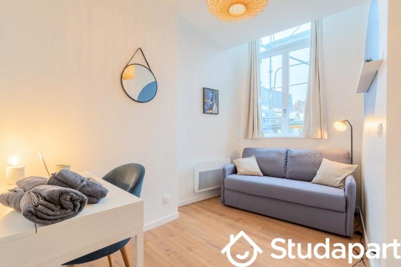 Chambre - 14 m² - 1 pièce