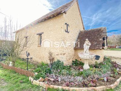 Maison - 80 m² - 4 pièces