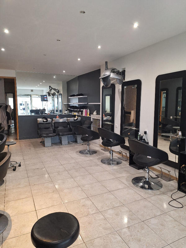 Local commercial - 71 m² - 1 pièce