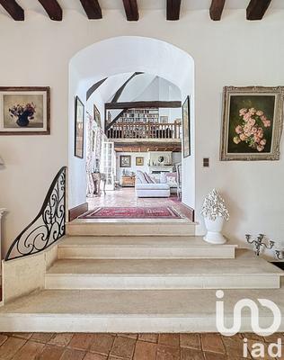 Maison de village - 570 m² - 15 pièces