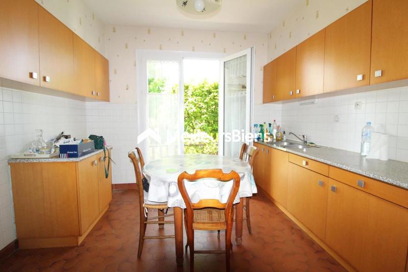 Maison - 92 m² - 5 pièces