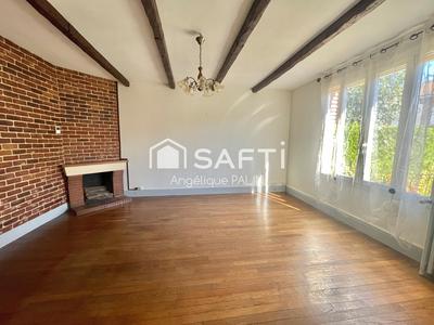 Maison - 96 m² - 3 pièces