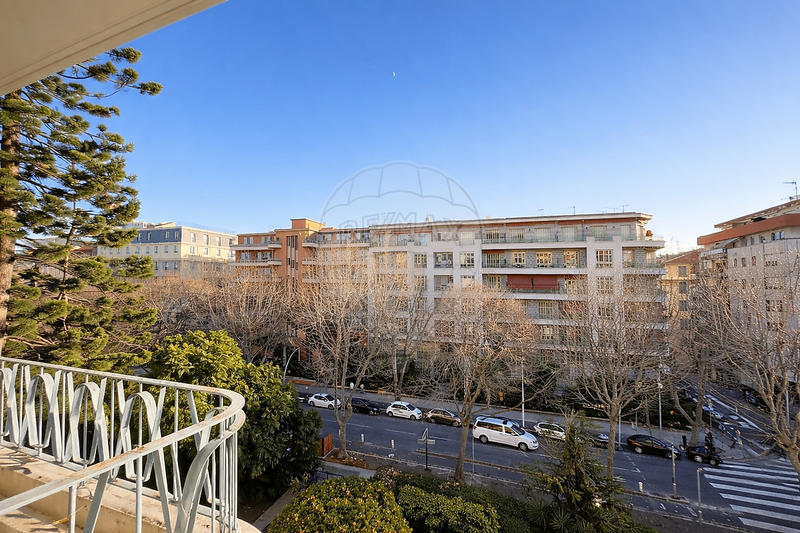 Appartement - 89 m² - 3 pièces