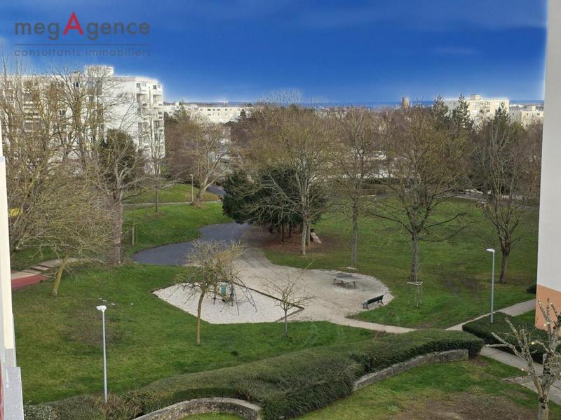 Appartement - 85 m² - 4 pièces