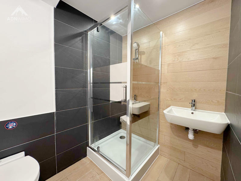 Appartement - 97 m² - 4 pièces