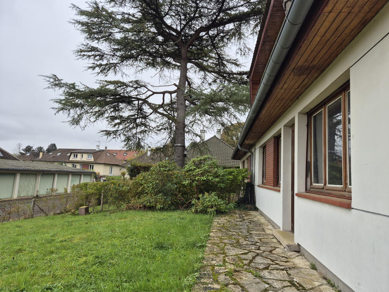 Maison - 165 m² - 6 pièces