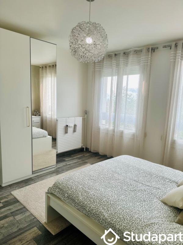 Chambre - 15 m² - 1 pièce