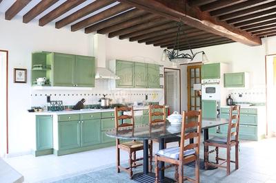 Maison - 237 m² - 8 pièces