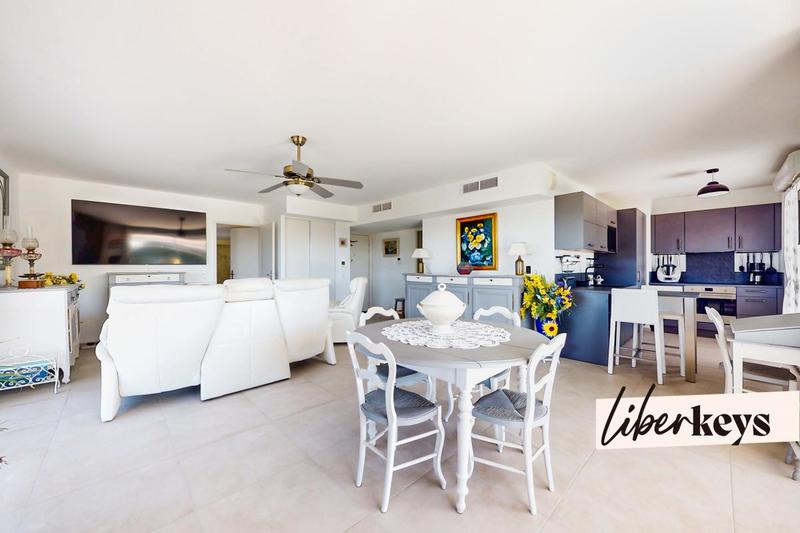 Appartement - 110 m² - 5 pièces