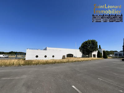 Local d'activités - 2 550 m²