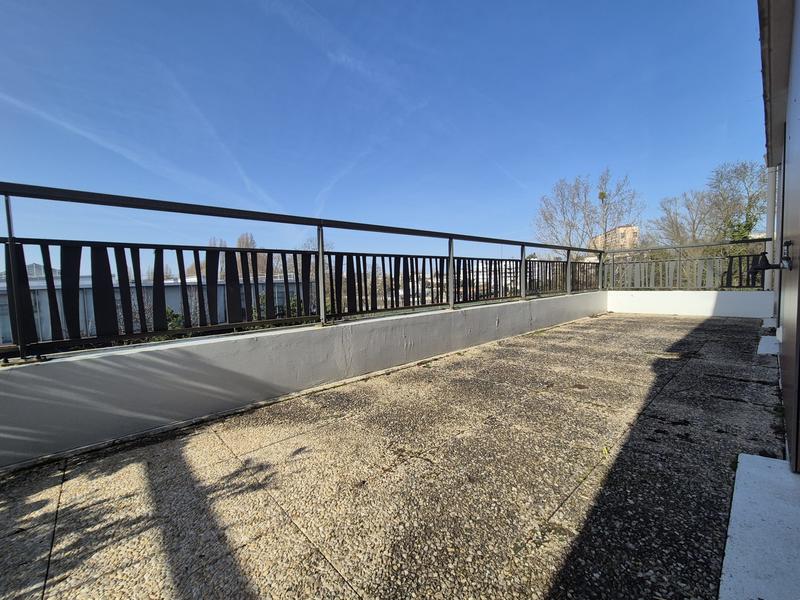 Appartement - 70 m² - 3 pièces