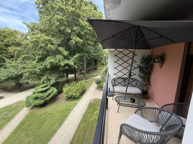 Appartement - 85 m² - 3 pièces