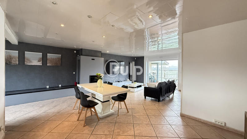 Maison - 158 m² - 5 pièces
