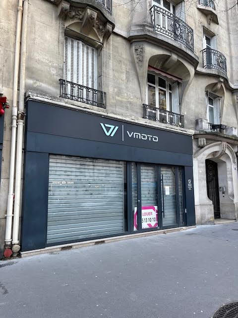 Local commercial - 65 m² - 3 pièces