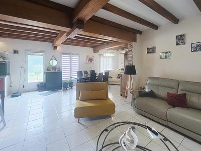Maison - 150 m² - 6 pièces