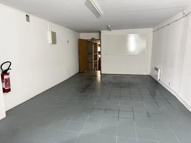 Bureau - 220 m² - 4 pièces