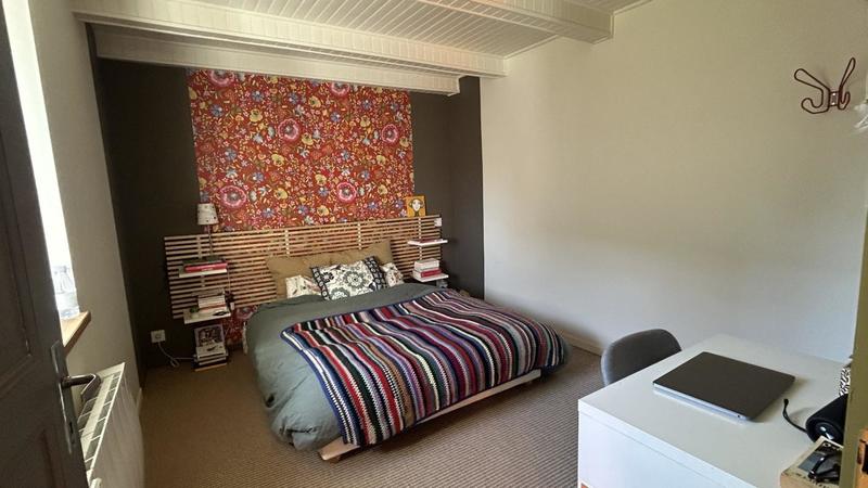 Maison - 263 m² - 9 pièces