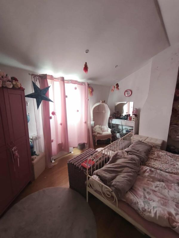 Maison - 135 m² - 7 pièces