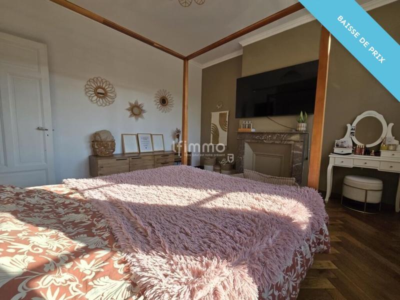 Maison - 177 m² - 6 pièces