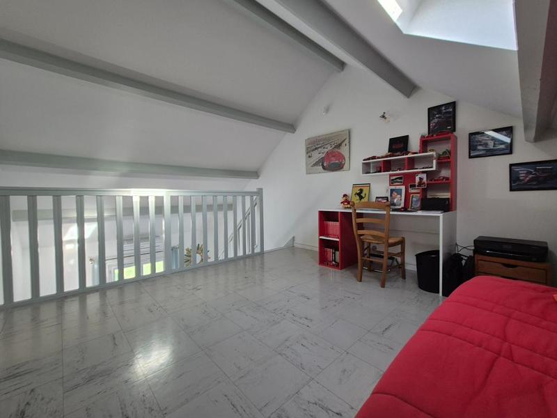 Maison - 108 m² - 4 pièces
