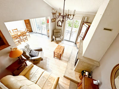 Maison - 96 m² - 5 pièces