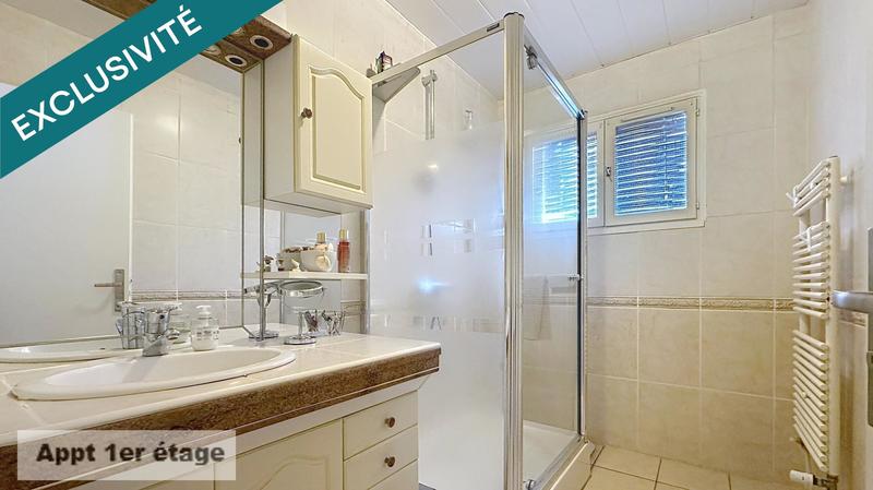 Propriété - 200 m² - 9 pièces