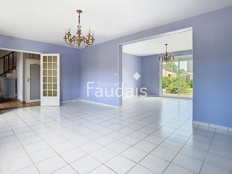 Maison - 131 m² - 6 pièces