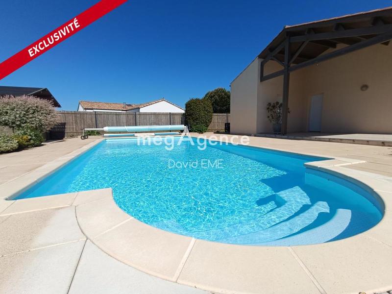 Maison traditionnelle - 163 m² - 7 pièces