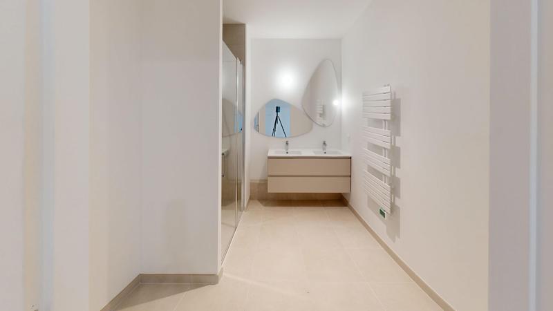 Appartement - 131 m² - 5 pièces