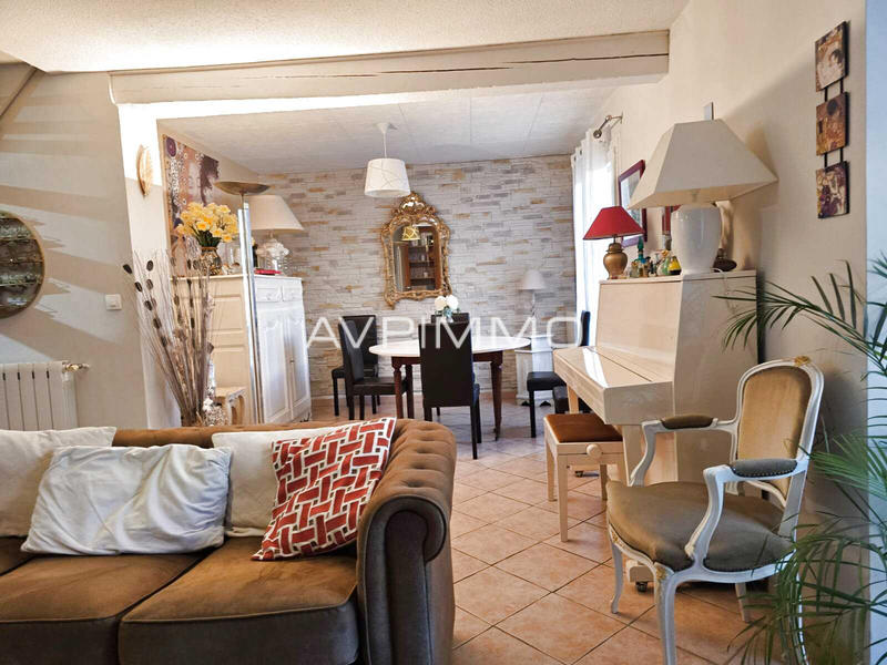 Maison - 114 m² - 5 pièces