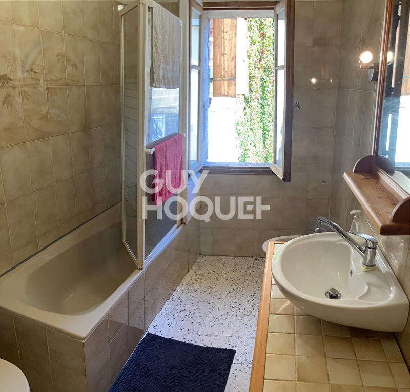 Maison - 150 m² - 5 pièces