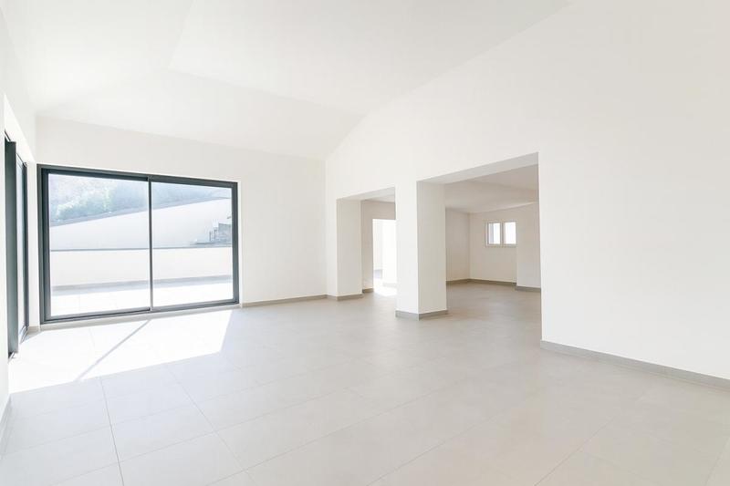 Appartement - 120 m² - 4 pièces