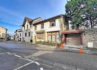 Maison - 85 m² - 5 pièces