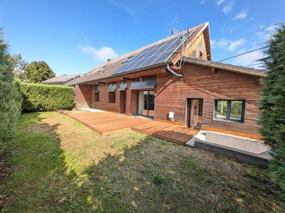Maison - 140 m² - 5 pièces